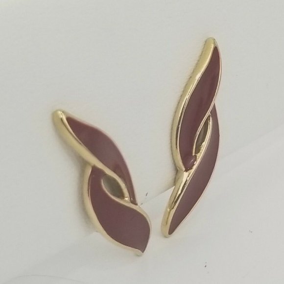 Vintage Crown Trifari Clip Ons F27 - Picture 2 of 8